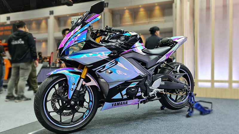 Yamaha R15